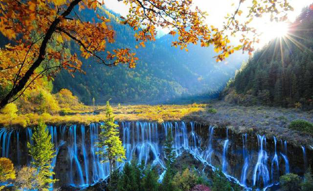 四川景點排行榜前十名，四川旅游必去十大景點推薦
